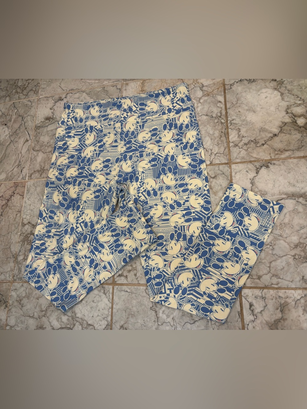 LuLaRoe Blue and Cream Mickey Print Leggings